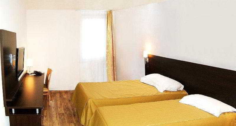 Sejours & Affaires Caen Le Clos Beaumois Exterior photo