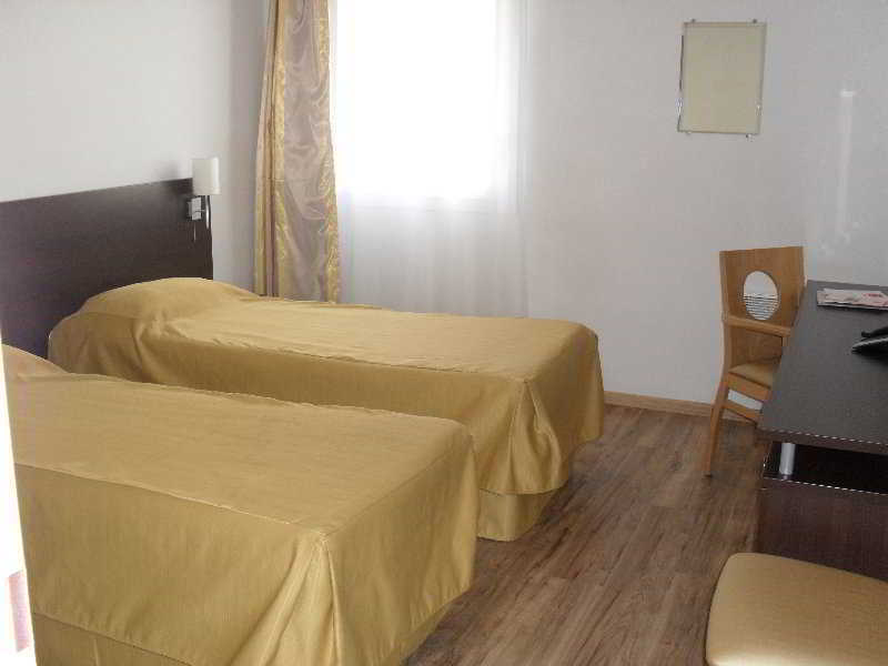 Sejours & Affaires Caen Le Clos Beaumois Exterior photo